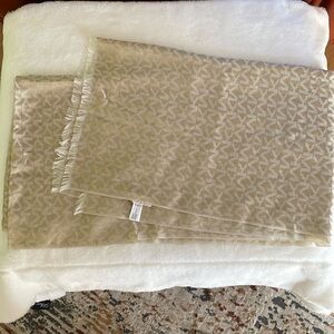 Women’s Michael Kors MK logo scarf